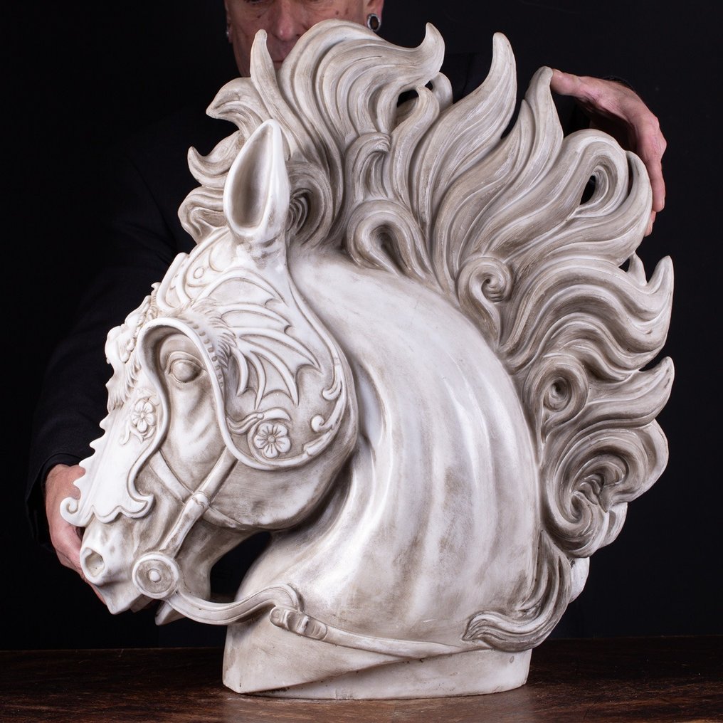 Πραγματικά σπάνιο - Υπέροχη εργασία με σμίλη σε λευκό μάρμαρο Carrara - Μισός 20ός αιώνας. Άγαλμα - 614 mm #1.0