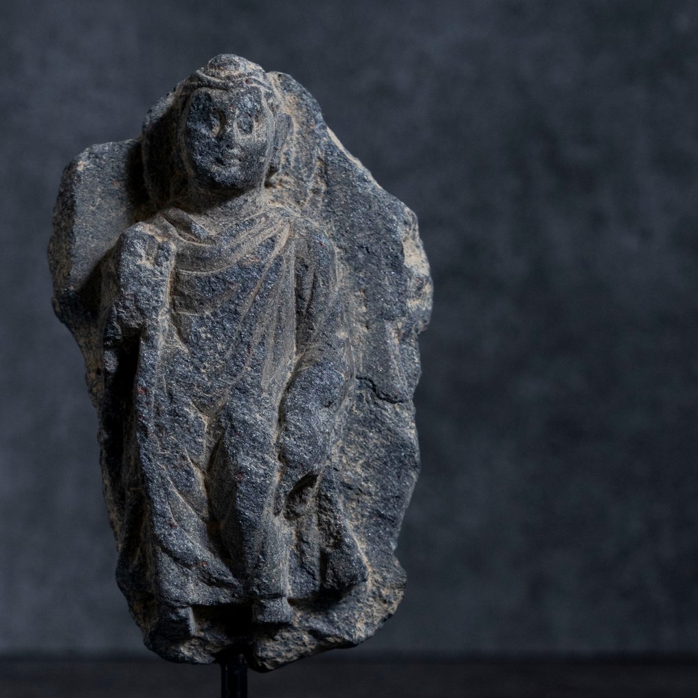 Gandhara Skiffer Figur av stående Buddha - 2:a-3:e århundradet e.Kr #1.2