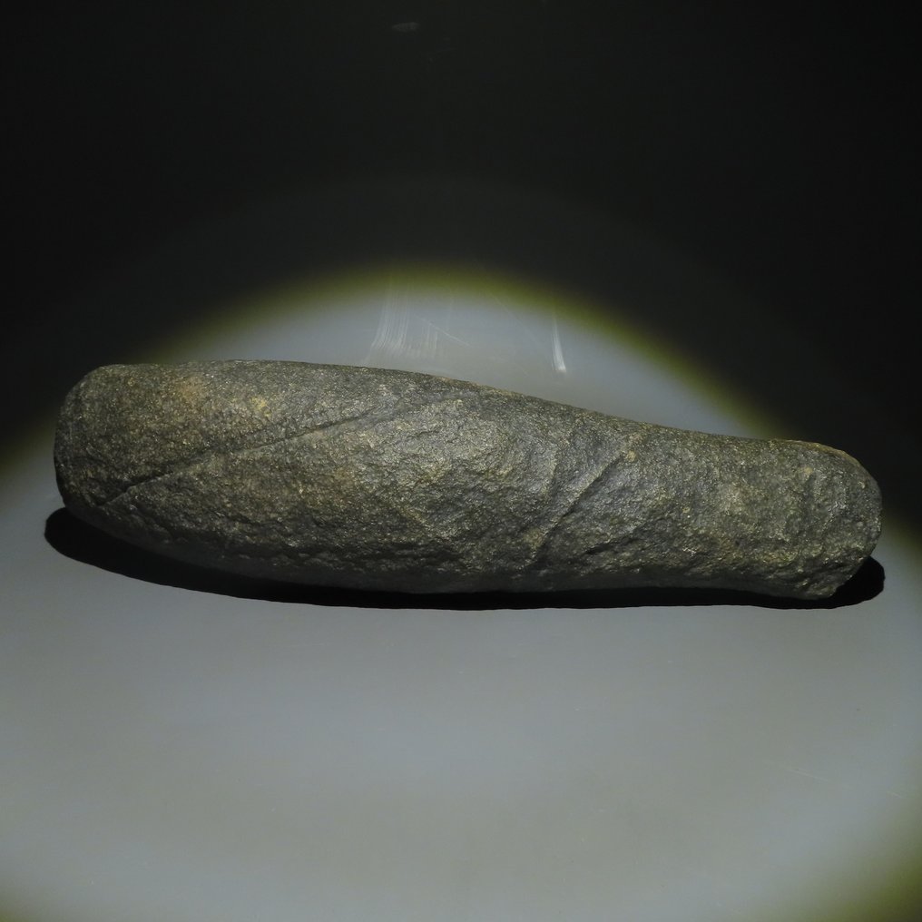 Neolit Kamień Narzędzie BEZ REZERWY. 3000-1500 p.n.e. 35 cm dł.  (Bez ceny minimalnej
) #1.1