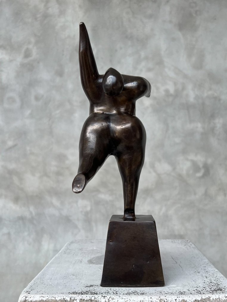 Rzeźba, NO RESERVE PRICE - Voluptuous Dancing Lady Statue - Bronze - 26 cm - Brązowy #2.1