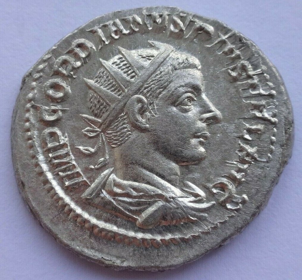 Romerska riket. GORDIAN III (238-244) AR. Antoninianus #2.1