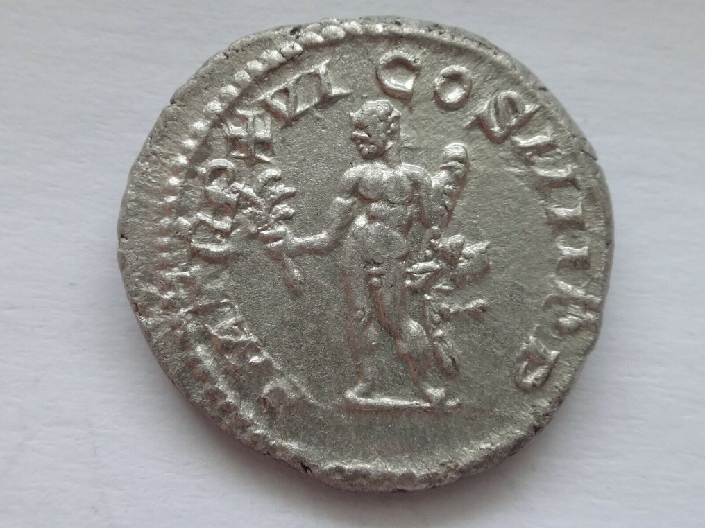 Empire romain. Caracalla. AD 198-217 AR. Denarius #3.1
