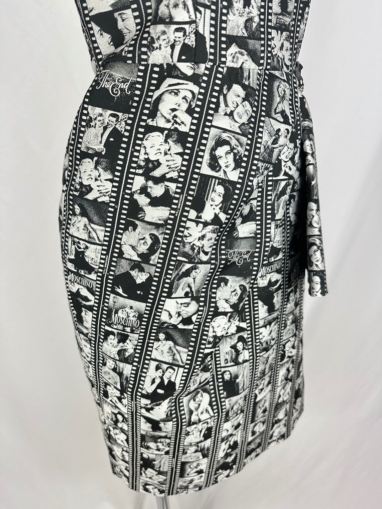 Moschino Couture New with Tag - Erityistilaisuuksiin tarkoitettu mekko #2.1