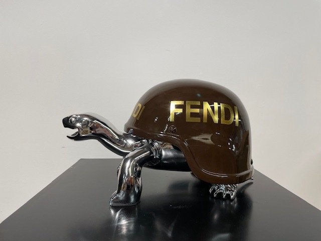 Van Apple - Fendi #4.3