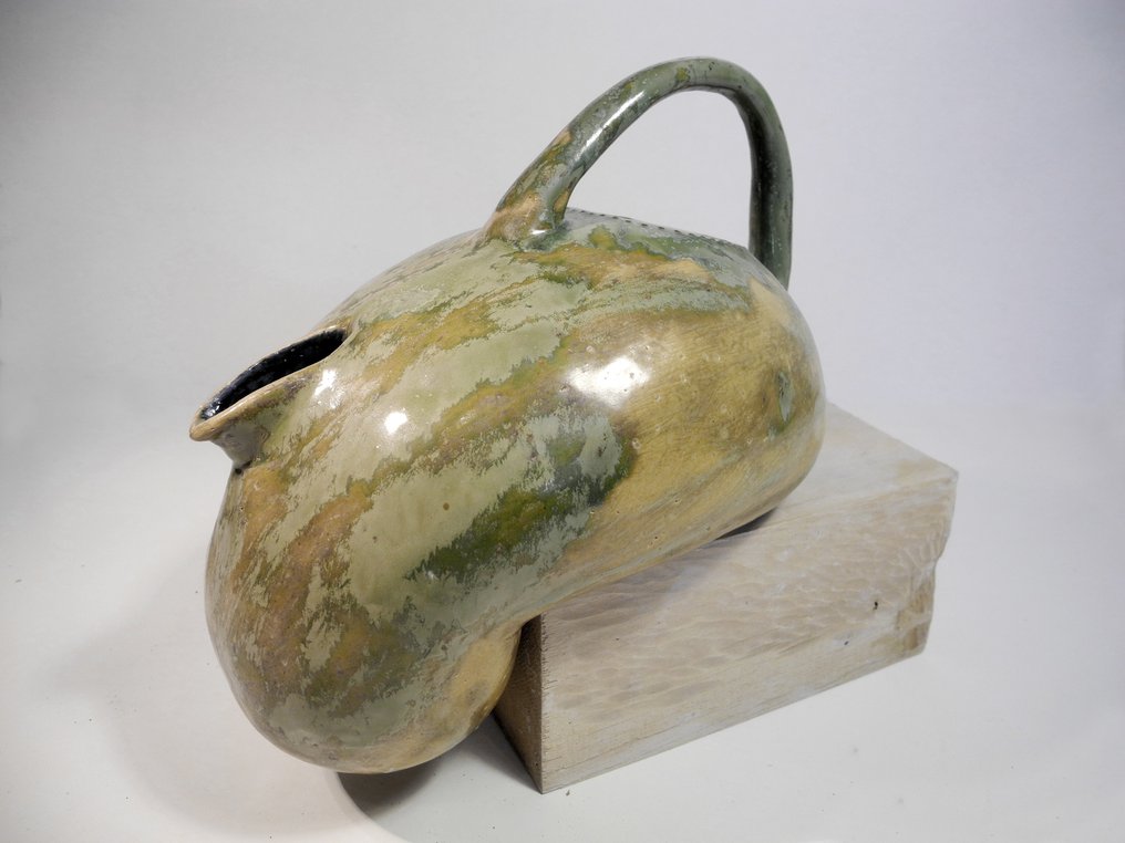 María Eugenia Piacentini - Vase -  Modern style vase - concept art  - Ceramic - Exclusive glaze #1.1