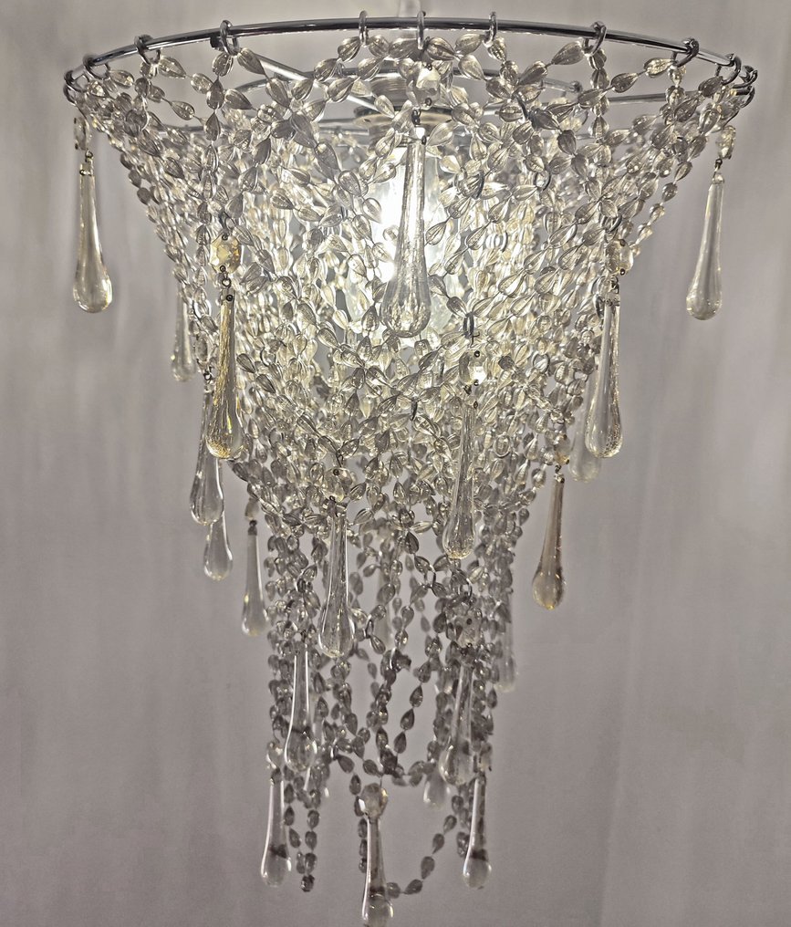 Adriana Lohmann - Chandelier - Collier lamp 35 47 - Methacrylate and crystals #1.1