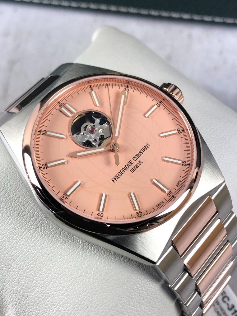 Frédérique Constant - Highlife Heart Beat Automatic - FC-310SAL4NH2B - Heren - 2011-heden #1.2