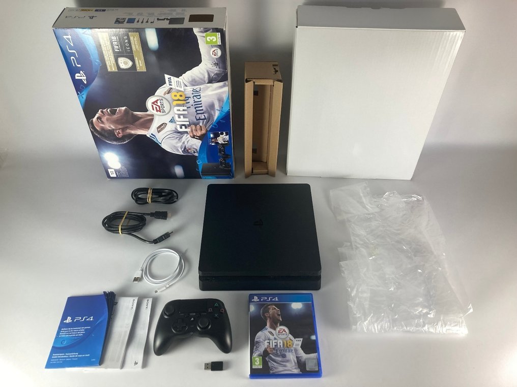 Sony - Playstation 4 Slim Console 1TB FIFA 18 Edition with HORI Controller - Spelcomputer (1) - In originele verpakking #2.2