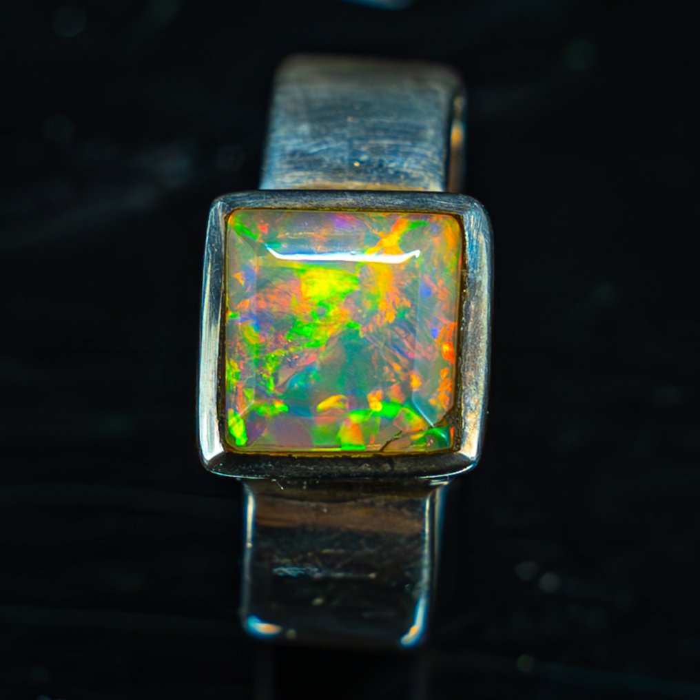 Természetes Welo Opal gyűrű 36.875 ct- 7.38 g #1.1