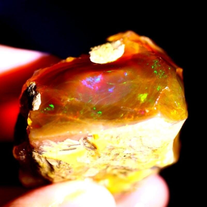 Kryształowy opal etiopski o masie 376 ct Szorstki - Wysokość: 48 mm - Szerokość: 45 mm- 75.2 g #1.1
