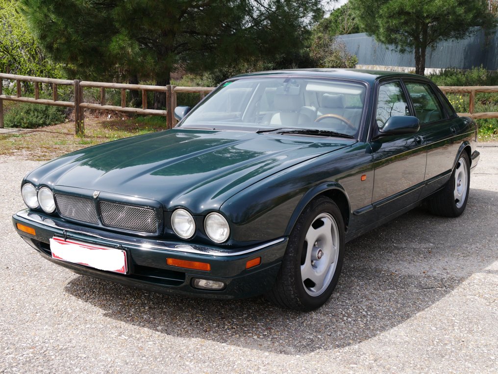 Jaguar - XJR - 1996 #1.1