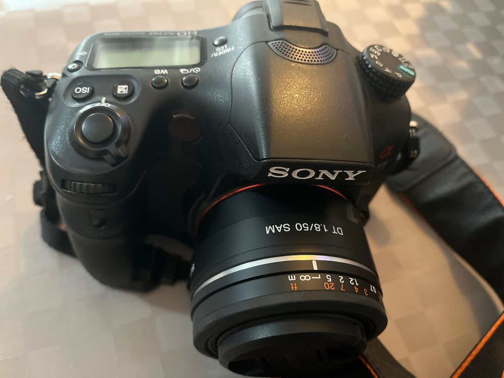 Sony Alpha 77 + DT 50mm F1.8 Digitális SLR fényképezőgép (DSLR) #1.1