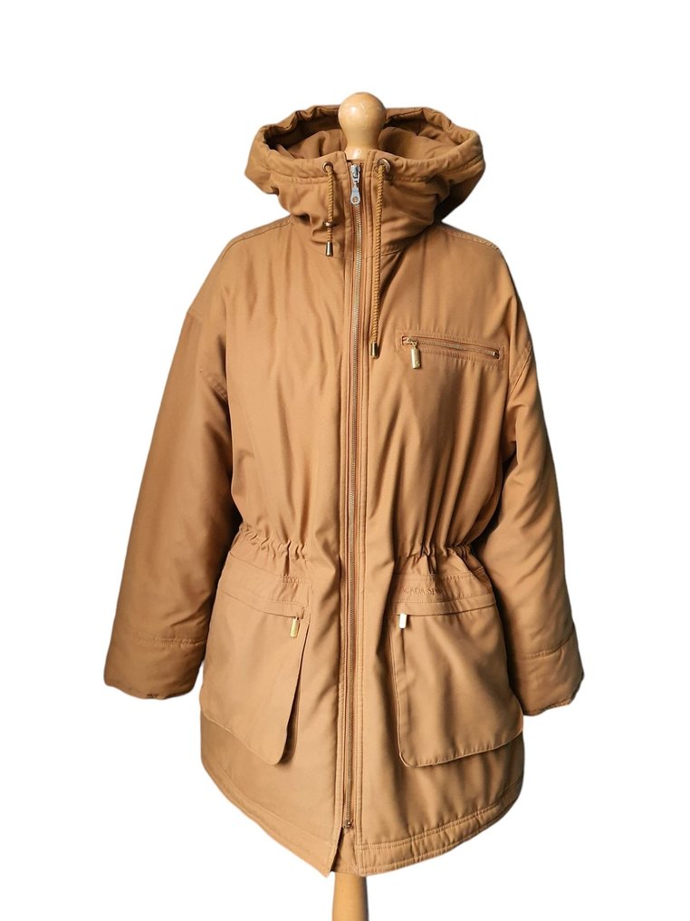 Escada coat clearance