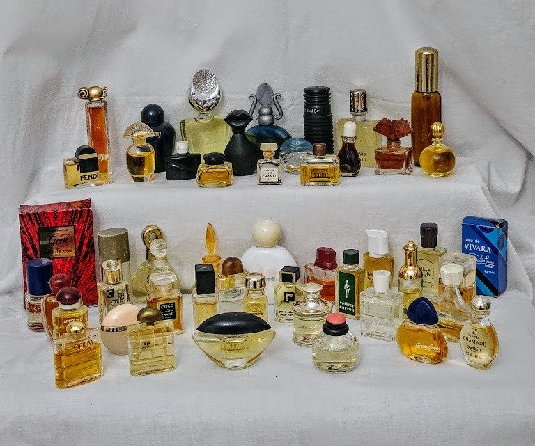 Themed collection - Perfumes #1.1