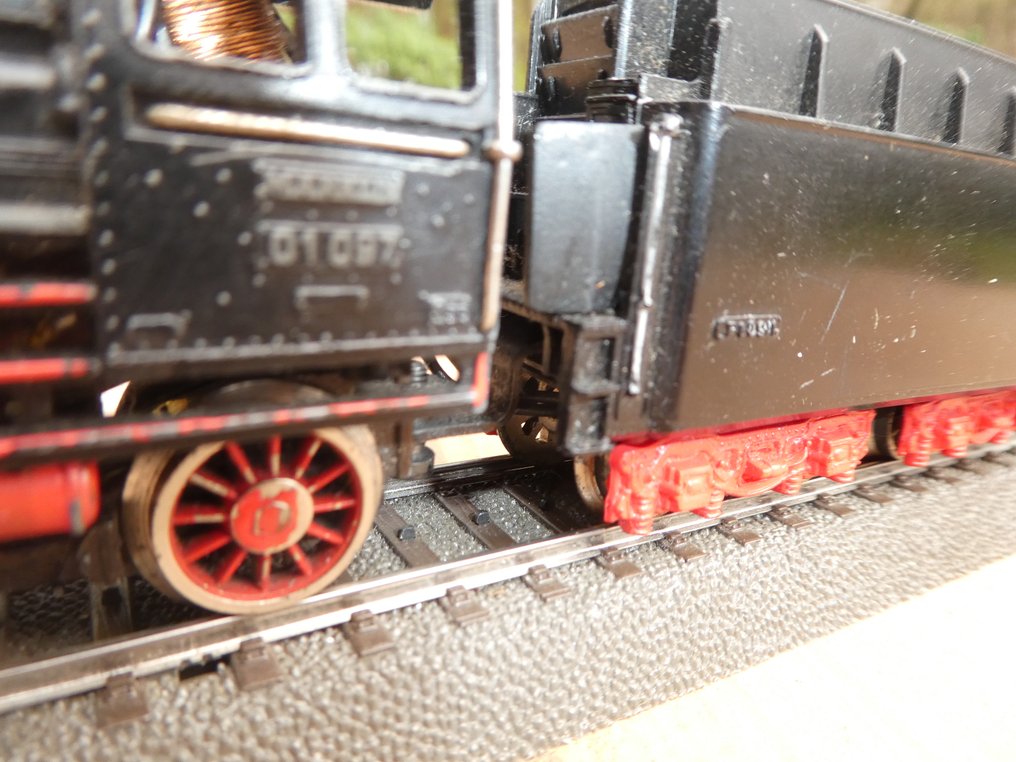 Märklin H0 - 3026.1 - 連煤水車的蒸汽火車 (1) - 特快列車蒸汽機車 BR 01，帶電傳 - DB #3.2