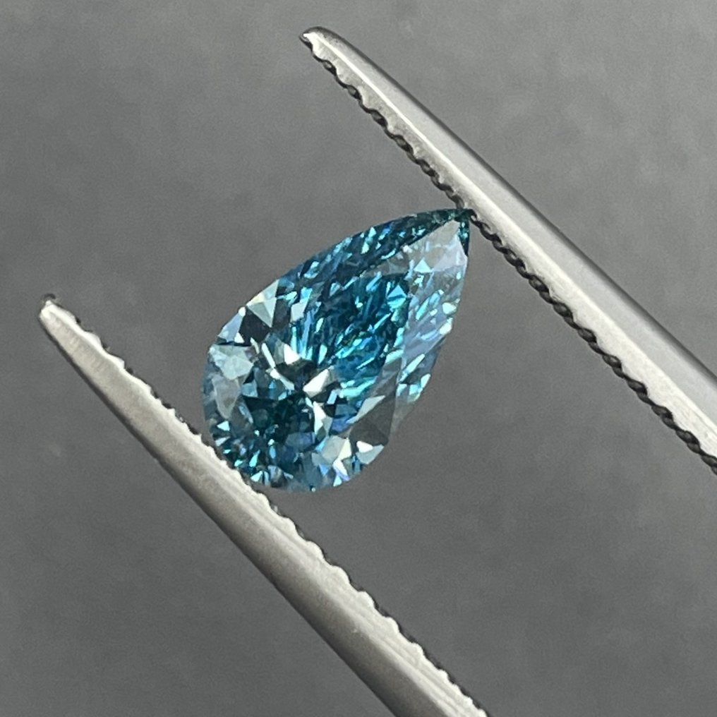 1 pcs Diamant - 0.70 ct - Poire - Color Enhanced - Bleu verdâtre vif fantaisie - VS1 #1.2