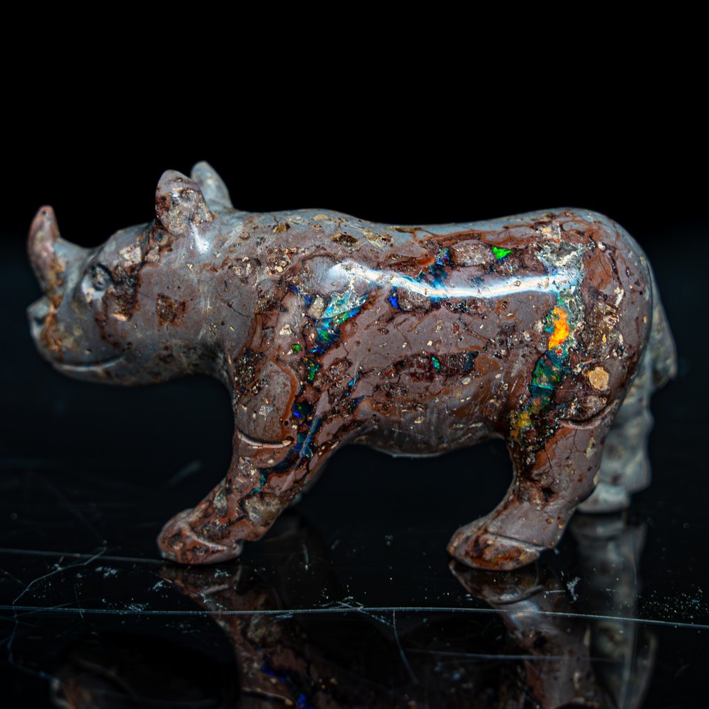 Rare rhinocéros opale de feu naturel Sculpture 271,45 ct- 54.29 g #2.1