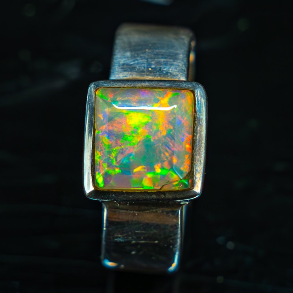 Természetes Welo Opal gyűrű 36.875 ct- 7.38 g #1.2