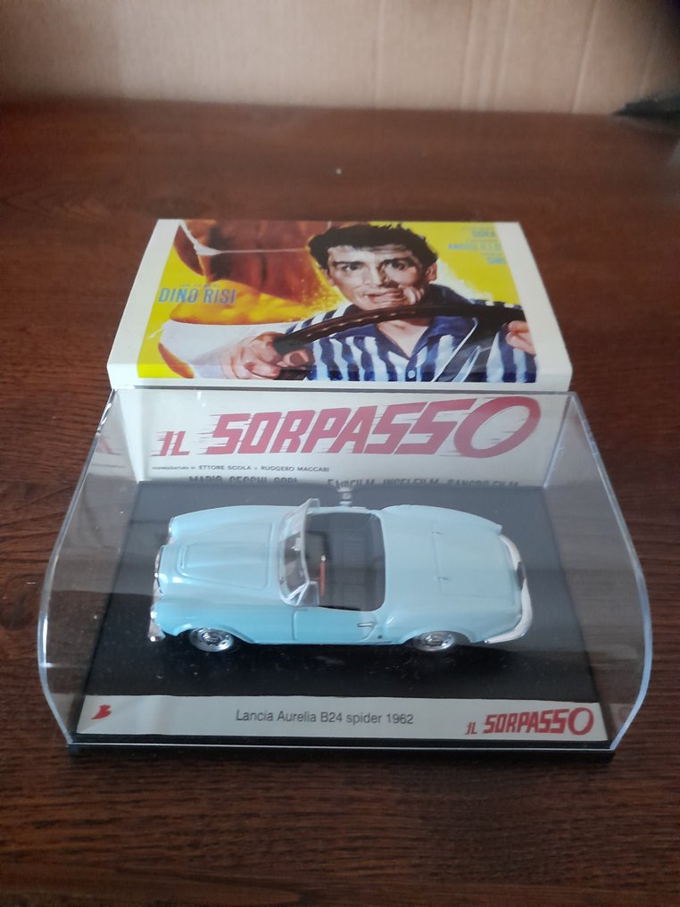 Brumm 1:43 - Model car - Lancia Aurelia B24 Spider #1.0