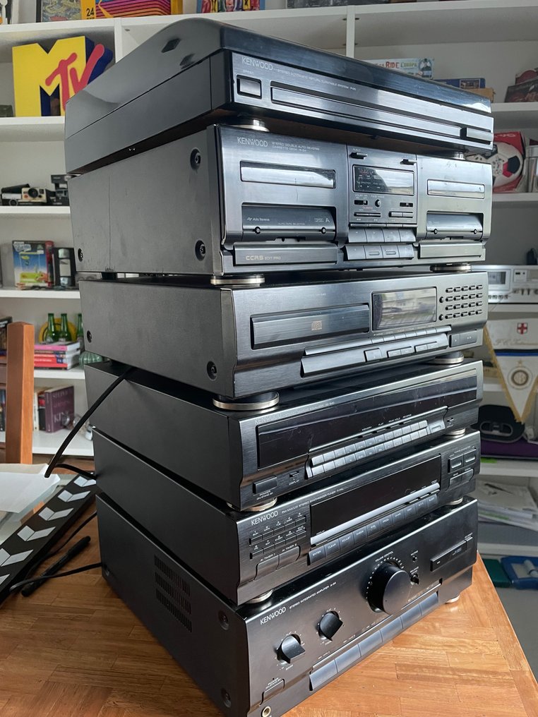 Kenwood - A-34 Solid state integrated amplifier, T-74L Tuner, GE-540 ...