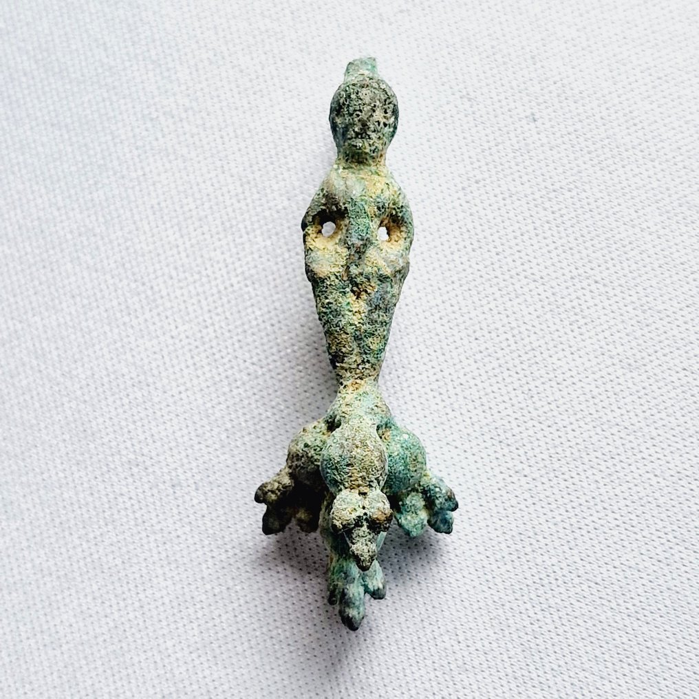 健馱邏國 青銅色 一對描繪女神的耳環 - 46.1 mm #1.2