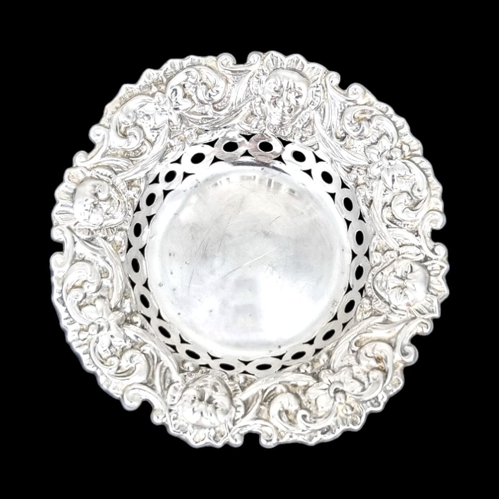 Henry Matthews (1897) - Sterling silver trinket dish with embossed theatre masks / faces - Bombonera - Plata #1.1