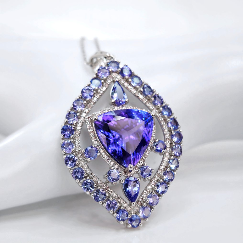 15.74 ct Blue Tanzanite & 0.66 Fancy Pink Diamond Pendant Necklace - 10.49 gr - 吊坠项链 - 14K包金 白金 坦桑石 - 钻石 #2.1