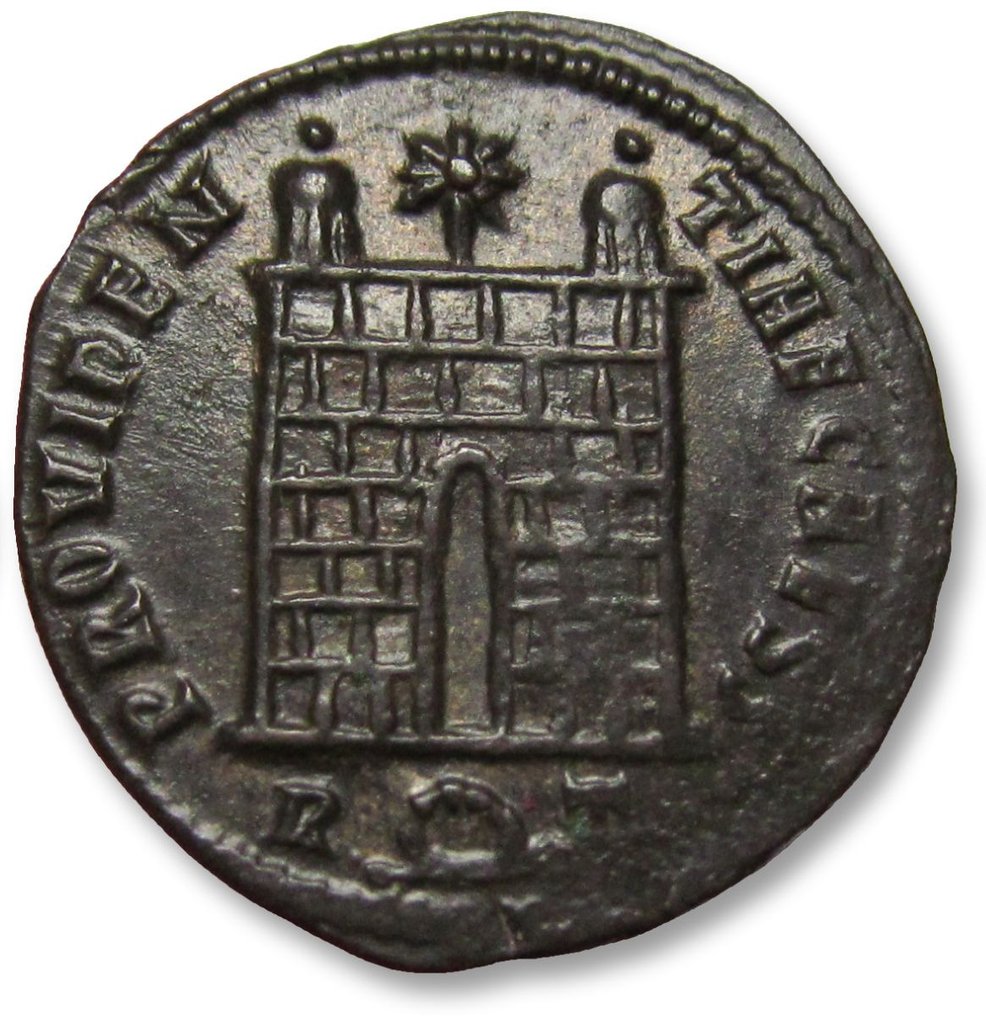 Römisches Reich. Constantine II as Caesar. Follis Rome mint, 3rd officina circa 326 A.D. - mintmark R(wreath)T - #1.2