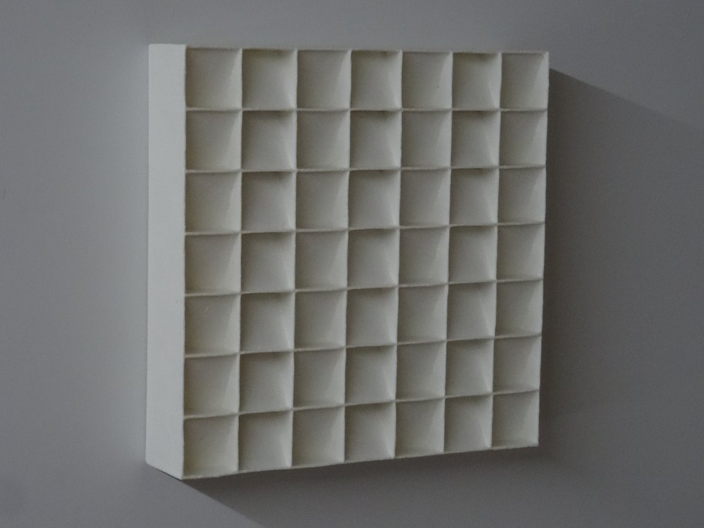 Hans Meeuwsen - 2024 - 20 minimalistisch wandrelief #3.1