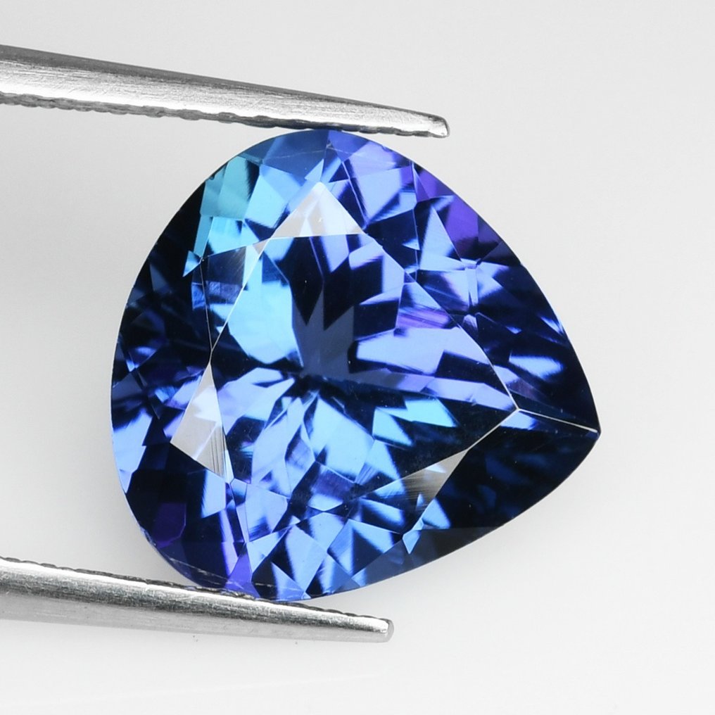 紫罗兰色, 蓝色 坦桑石  - 4.61 ct - 国际宝石研究院（IGI） #1.2