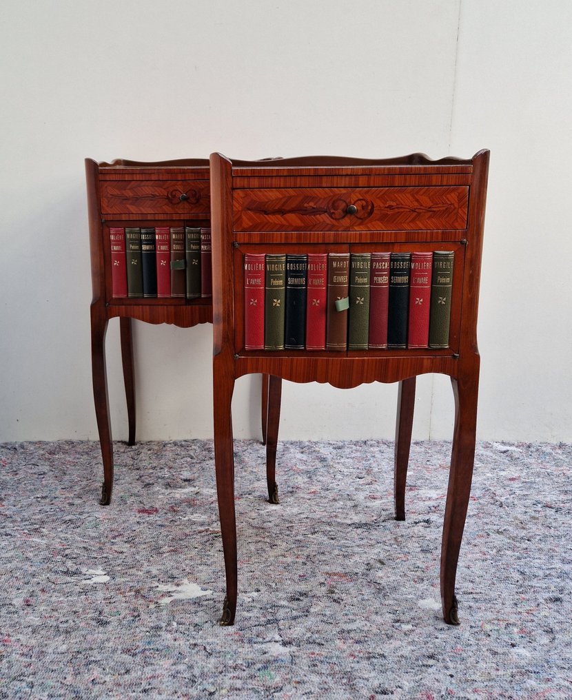 Table de Chevet in Marquetry - Faux Boekenreeks - Comodino (2) - Stile Napoleone II - Bronzo, Mogano, Satinwood, Bosco di Rose #2.1