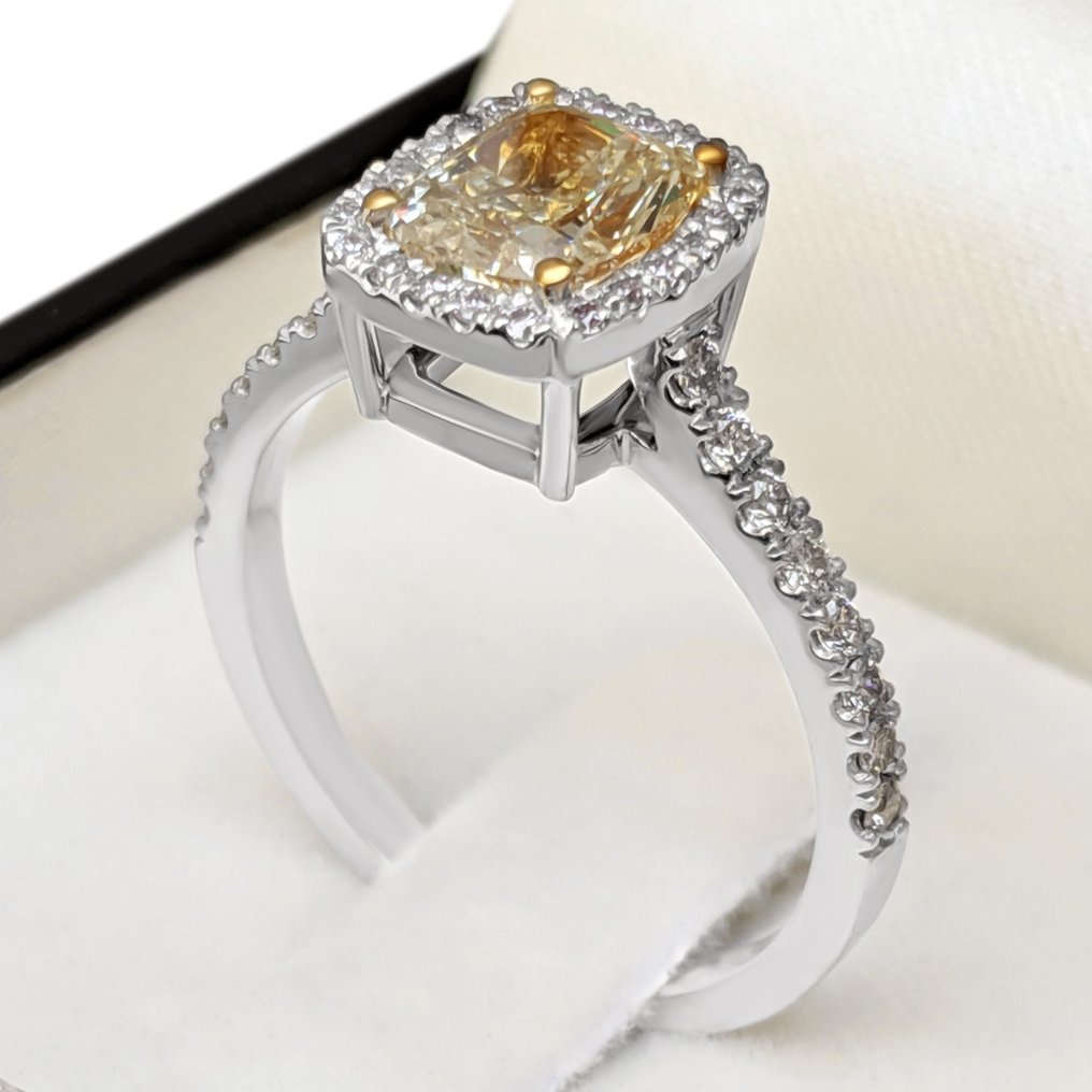 Ring Gelbgold, Weißgold Gelb Diamant  (Natürlich farbig) - Diamant #3.1
