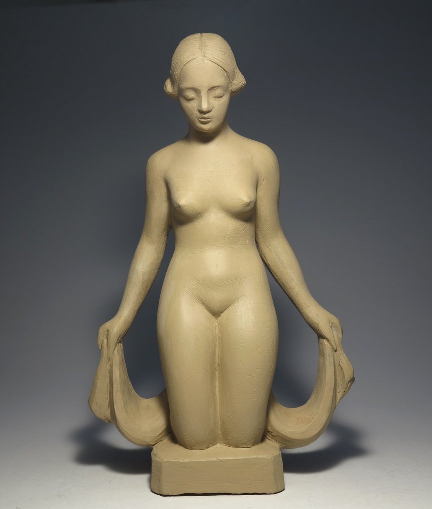 László Kőműves - Skulptur, Art Deco Woman with Veil (28,5cm) - 28.5 cm - Keramik - 1930 #2.1