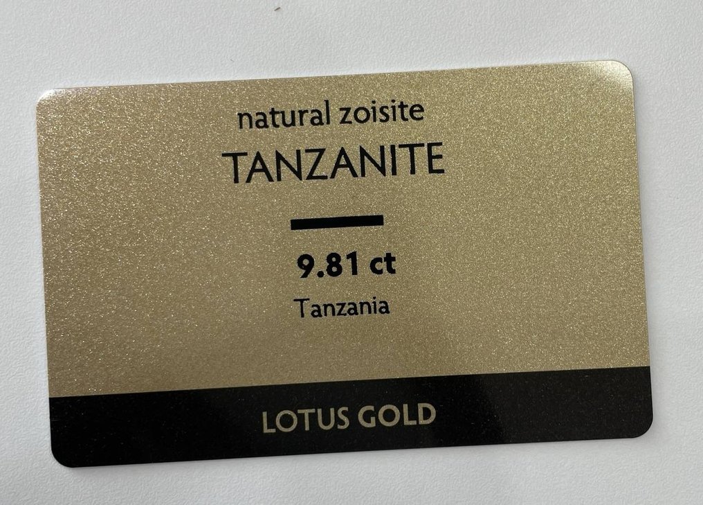 Blue Tanzanite  - 9.80 ct - Lotus Gemology #3.3