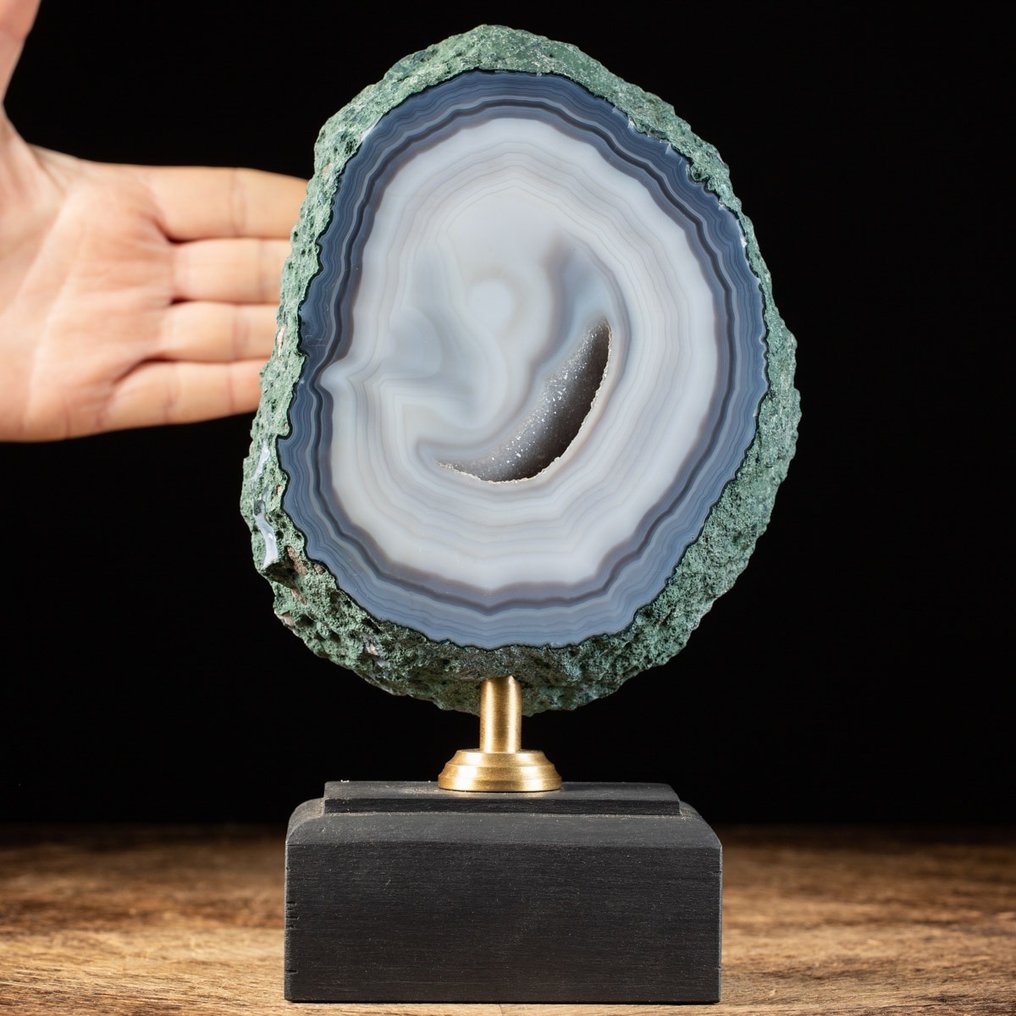 Decorative Agate Geode - Chalcedony Artistic Wood and Brass Base - Altezza: 231 mm - Larghezza: 136 mm- 1491 g #1.1