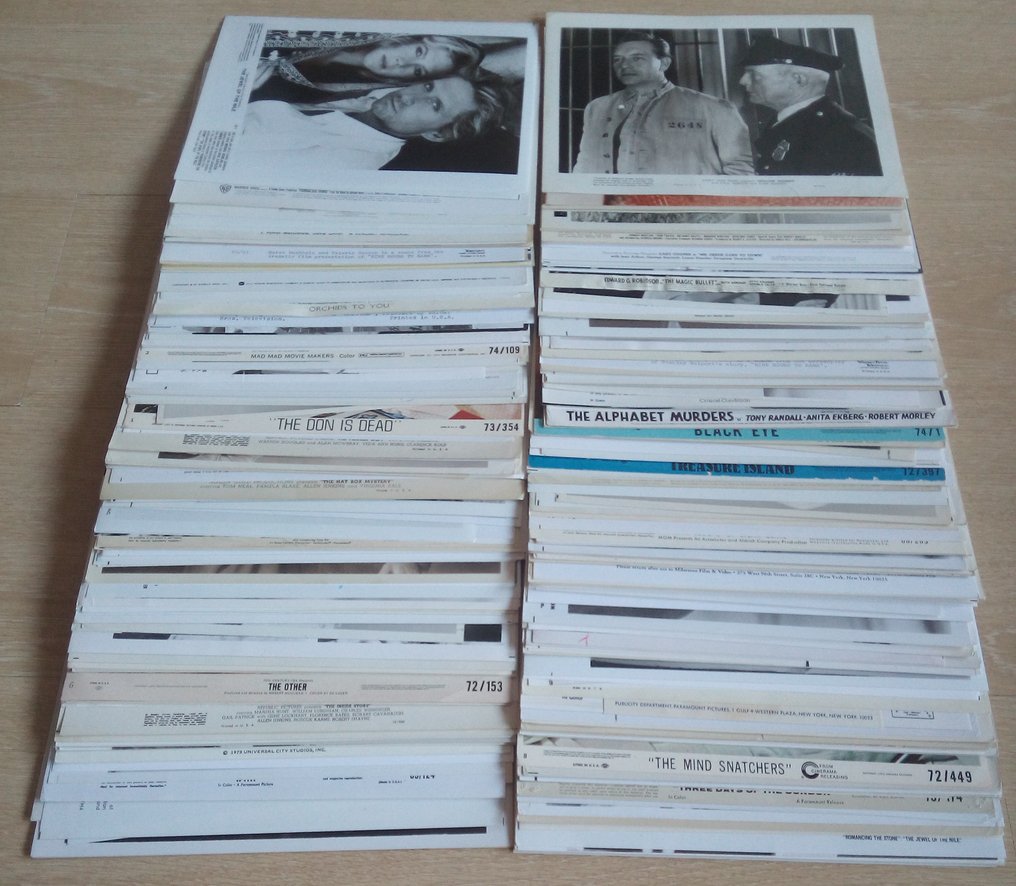 Lot of 300 Movie stills photos lobby cards (1930 #39 s 2000 #39 s) Clint
