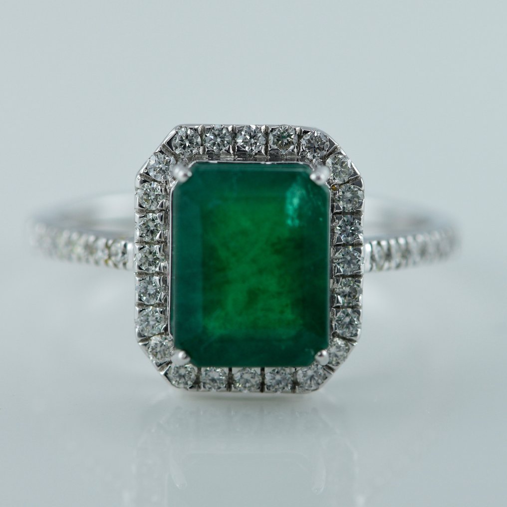 Ring Weißgold -  2.78ct. tw. Smaragd - Diamant - SMARAGD-RING IM SMARAGDSCHLIFF #1.1