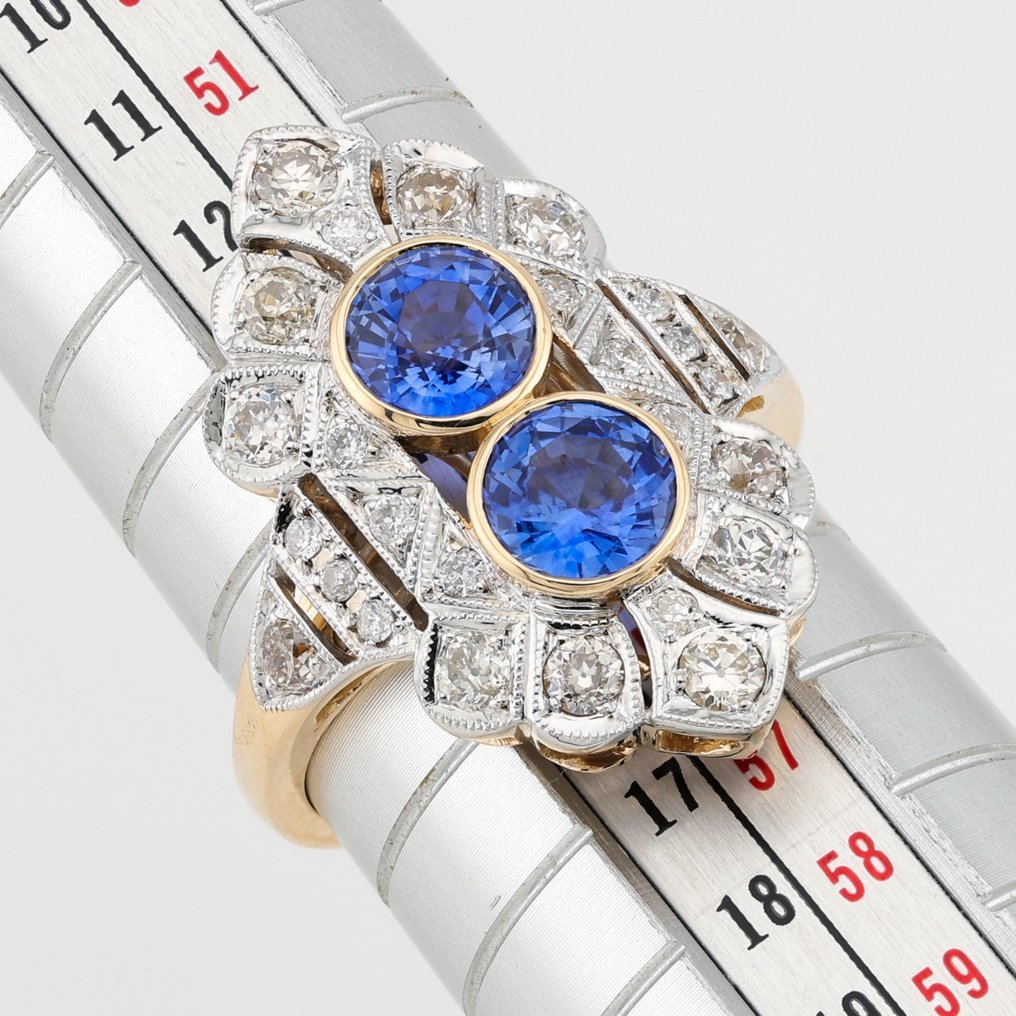 [GIA Certified]-Sapphires (1.80) Cts Diamond (0.84) Cts (26) Pcs - Bague - 14 carats Or blanc, Or jaune #2.1