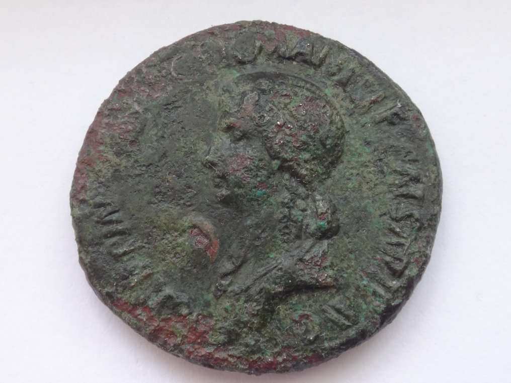 Romarriket. Extremely rare Agrippina Junior, Augusta, 50-59.. Dupondius #1.1