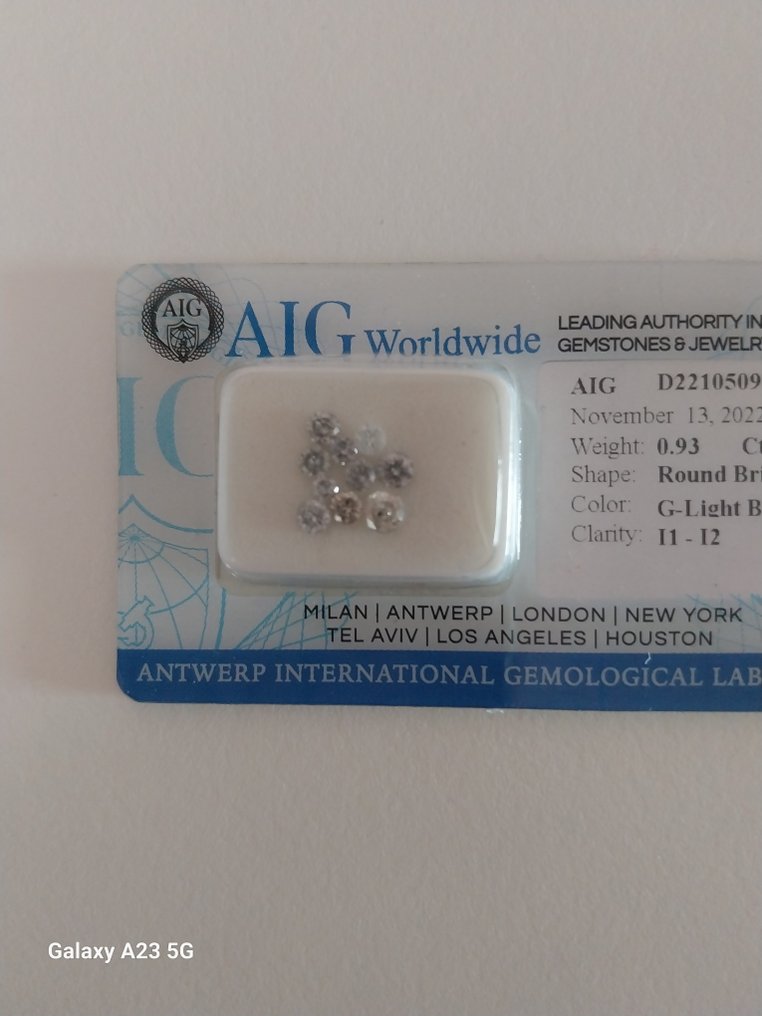 Sin Precio de Reserva - 10 pcs Diamante  (Natural)  - 0.93 ct - Redondo - G, N (coloreado) - I1, I2 - Antwerp International Gemological Laboratories (AIG Israel) #1.1