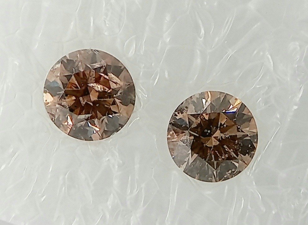 2 pcs Diamenty - 0.68 ct - brylantowy - fantazyjny jasny różowawo-brązowy - I1 (z inkluzjami) #2.1