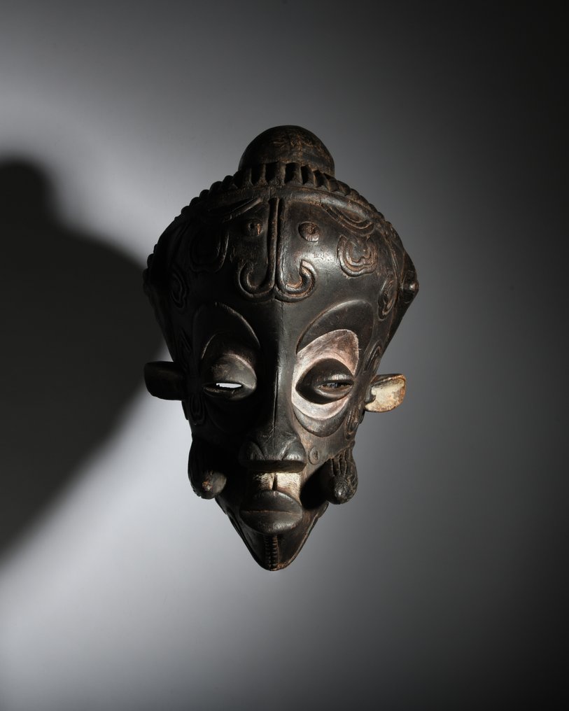 Masque Lwalwa - Skulptur  (Ohne Mindestpreis) #2.1