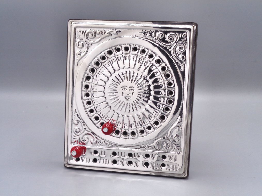 PG-MIANI Argenteria - 雕刻, Calendario perpetuo in argento 925 - 15 cm -  #1.1