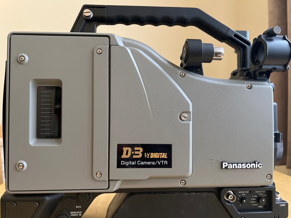Panasonic AJ -D310-E Digitalt videokamera #2.2