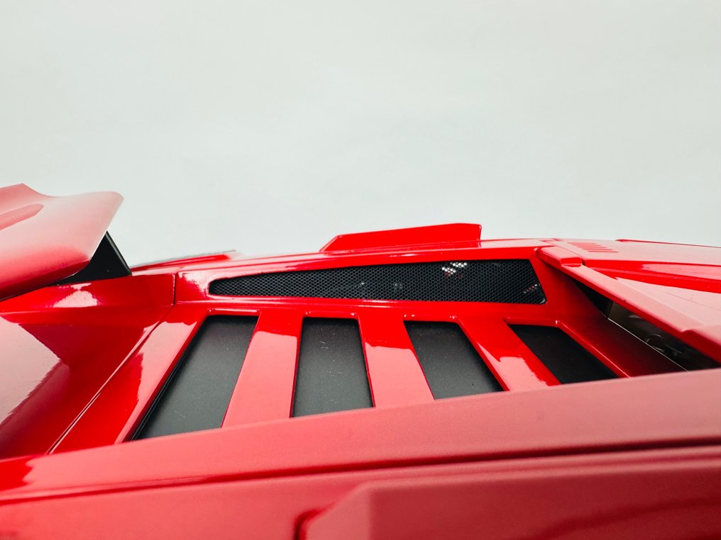 Kyosho 1:12 - Model samochodu - Lamborghini Countach #3.2