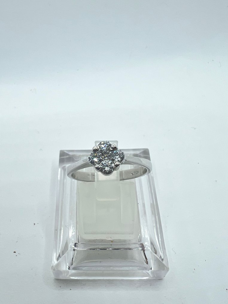 Ring Vittguld Diamant  (Natural) #2.1
