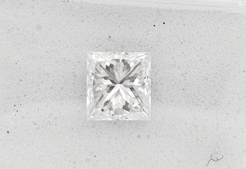 1 pcs Gyémánt  (Természetes)  - 0.71 ct - Négyzet - D (színtelen) - VVS2 - Gemewizard Gemmológiai Laboratórium (GWLab) - Princess Cut #3.3