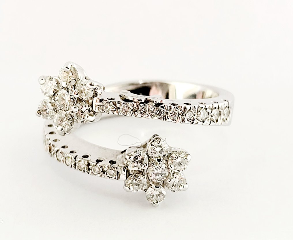 Estrò - Ring Vittguld Diamant - Diamant #2.1