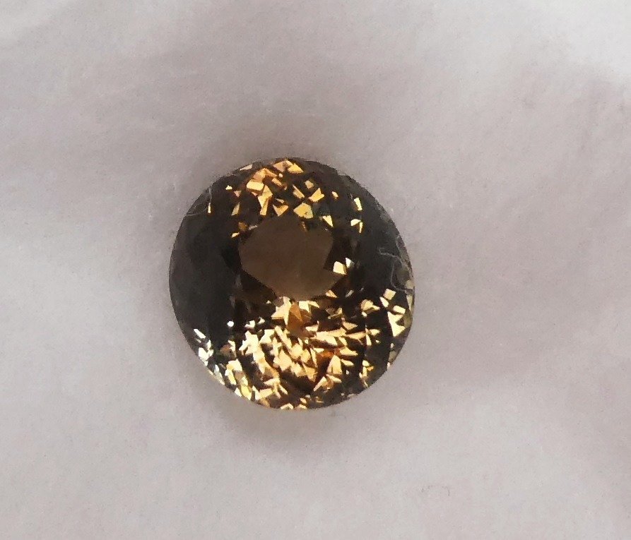 Tourmaline  - 2.66 ct - Instituto Gemólogico Español (IGE) #1.0