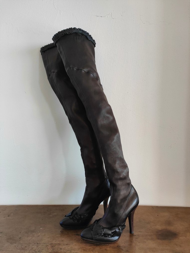 Yves Saint Laurent - Cizme cu toc înalt - Dimensiune: Shoes / EU 38 #1.1